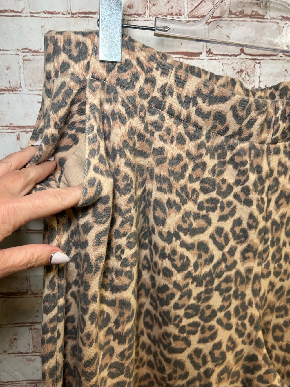 Aerie Leopard Street Trouser Wide Leg Lounge Pants Soft Cozy Pull-On Sweatpants - Picture 5 of 8